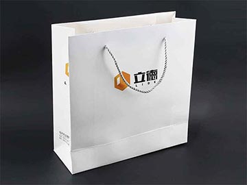 立德服饰